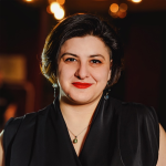 Роза АсланянФилолог, переводчик, преподаватель перевода ИФЖиМКК ЮФУ, член жюри международного конкурса художественного перевода «Art & Craft of Translation».